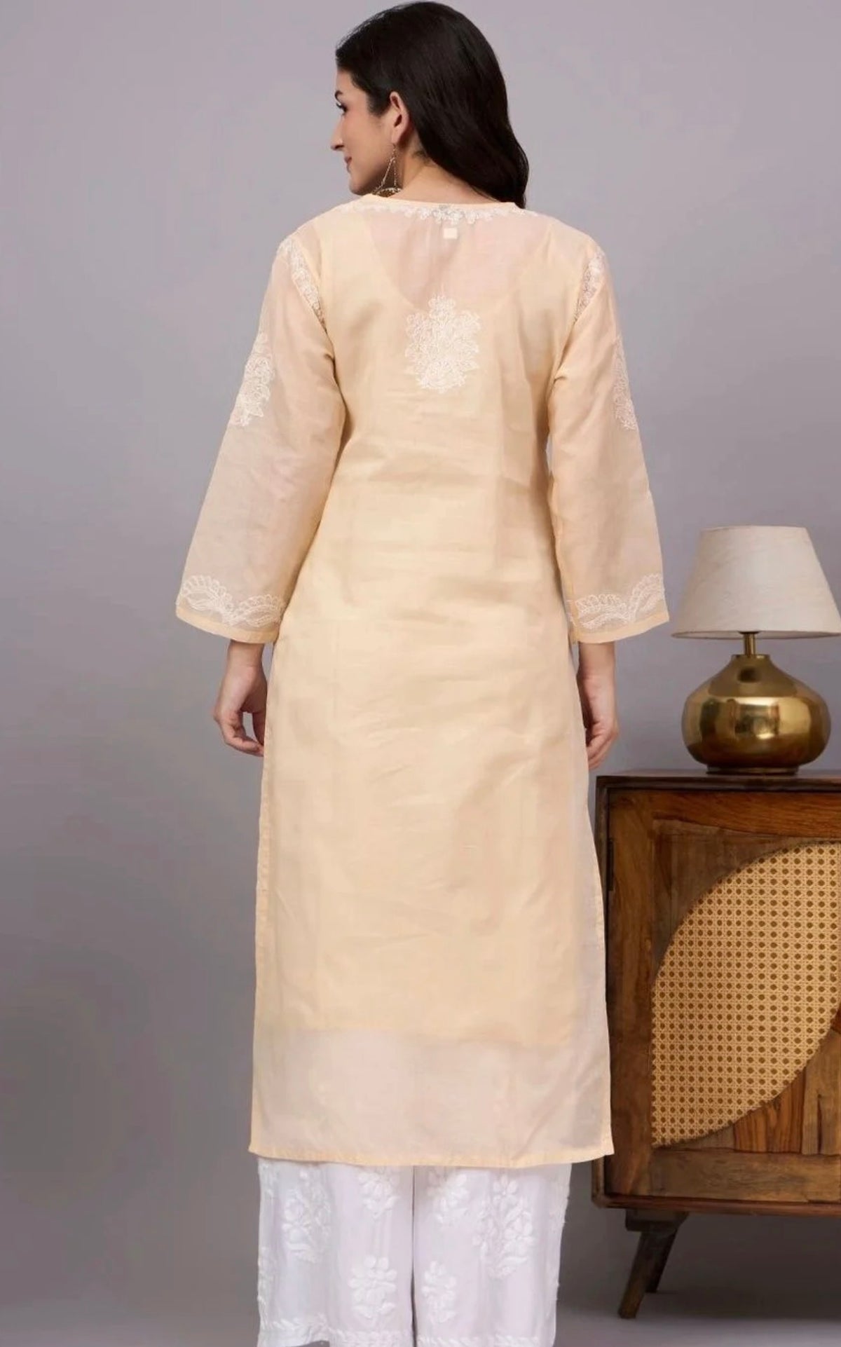 Ethnic Motifs Embroidered Chikankari Pure Cotton Blend Handloom Chikankari Kurti