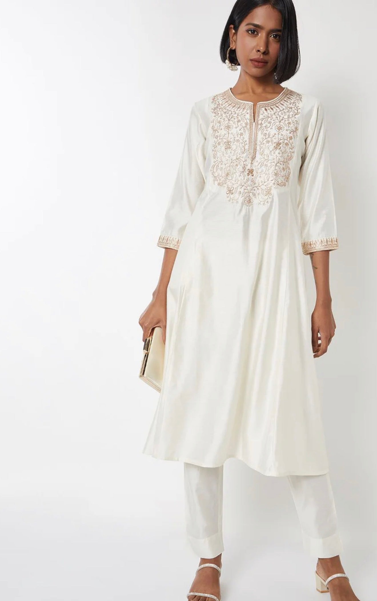Women Ethnic Motifs Embroidered Regular Zardozi Kurta