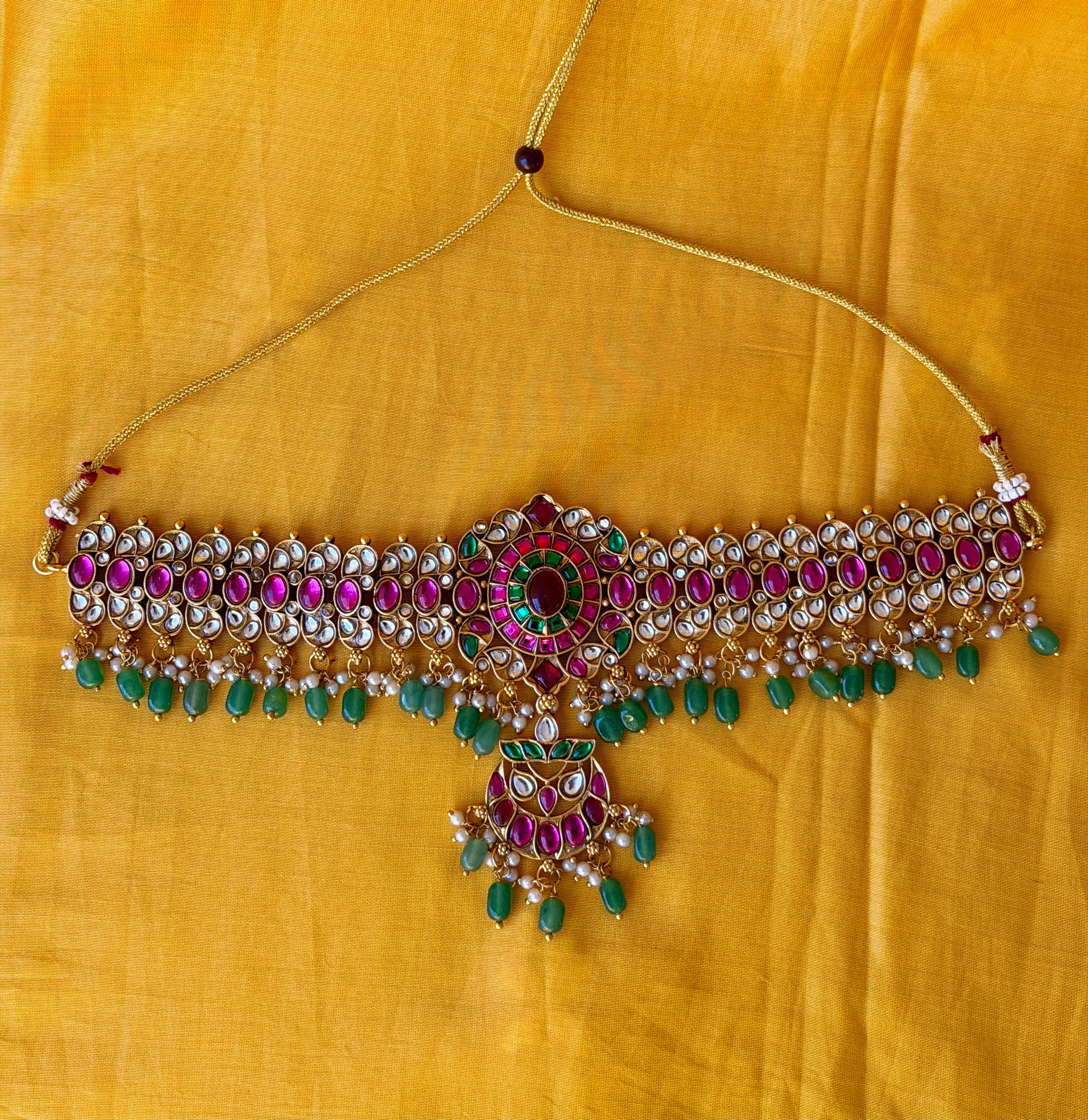 Choker Set