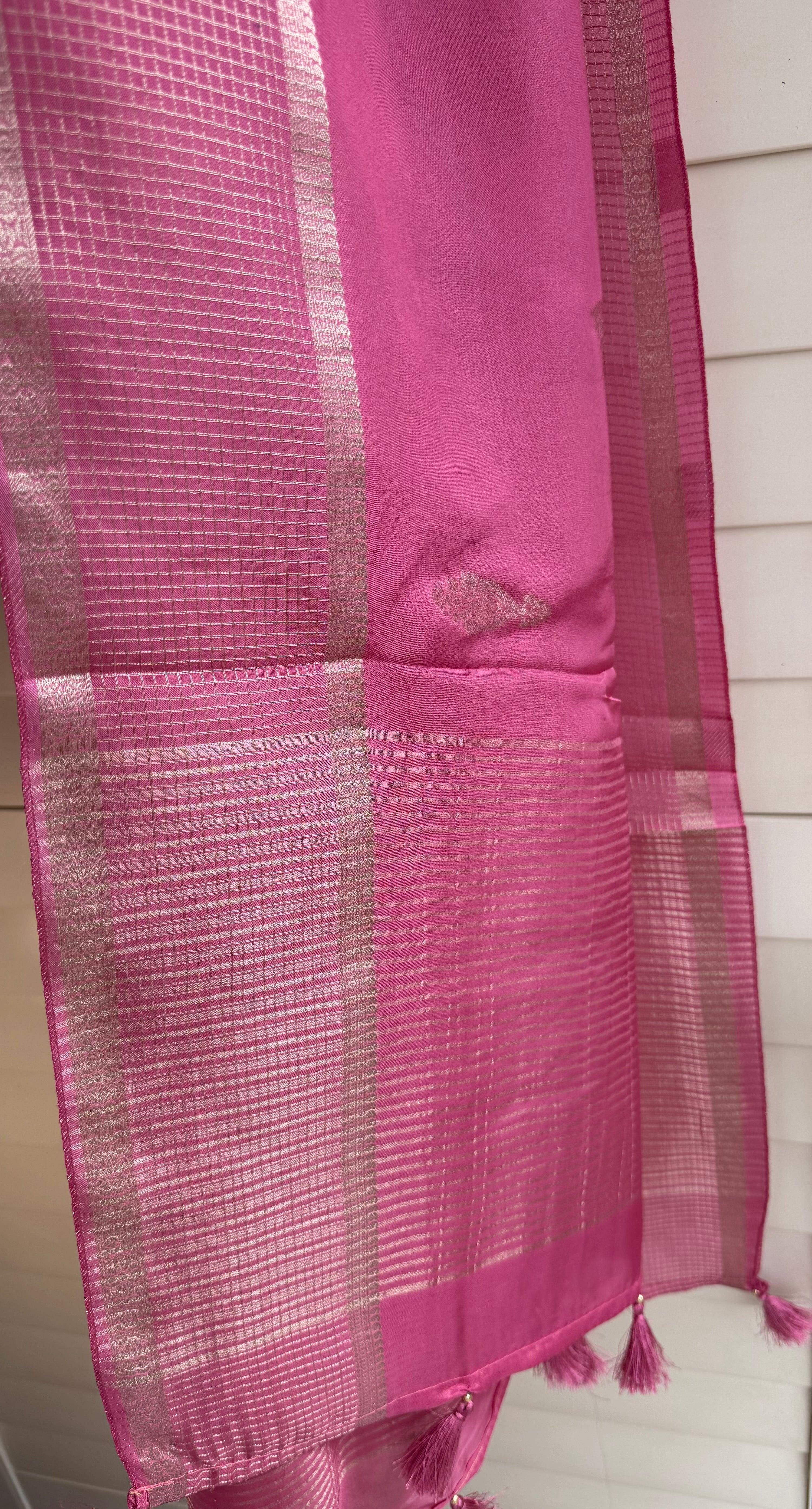 Pink pure chinnon crape silk Saree