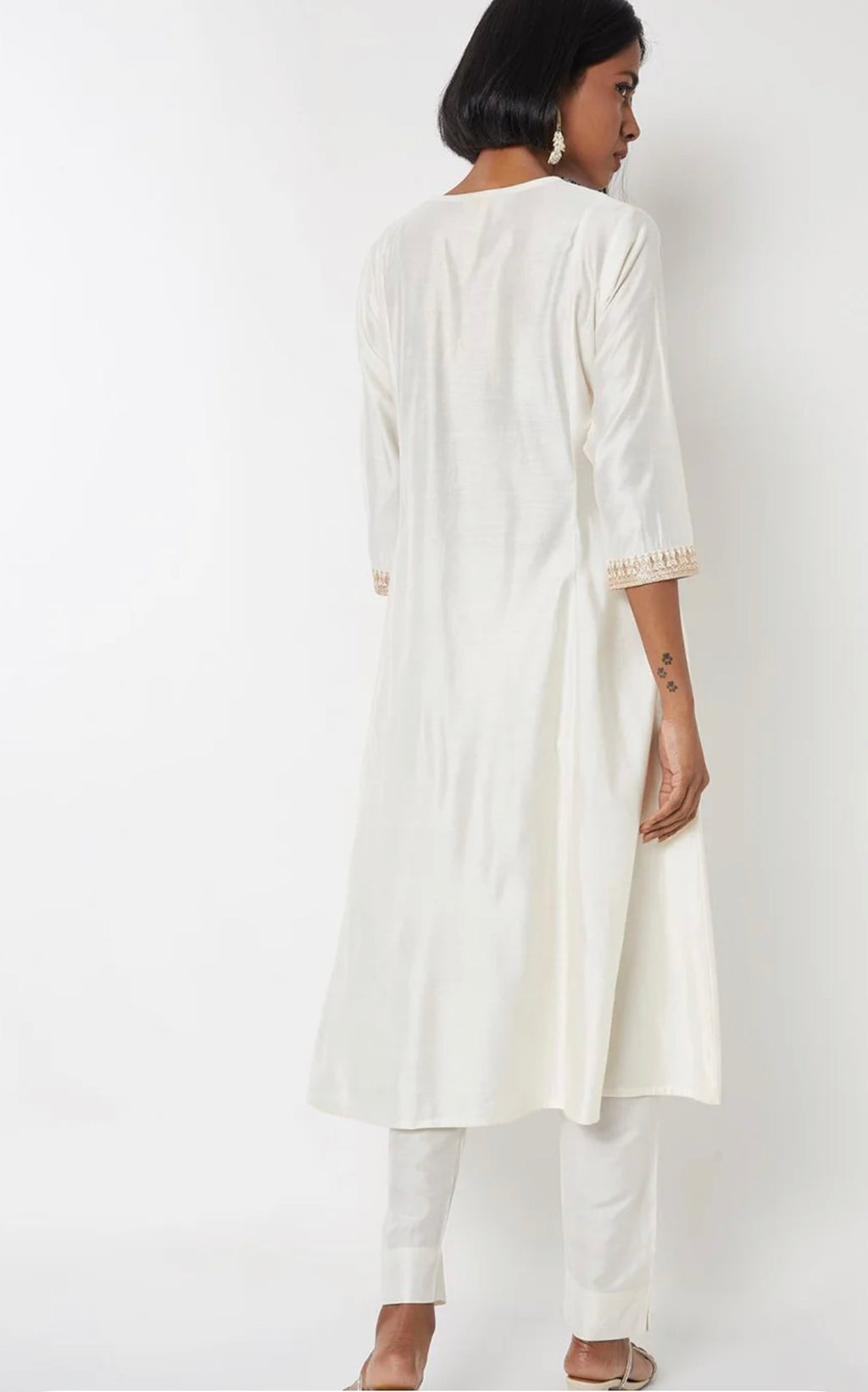 Women Ethnic Motifs Embroidered Regular Zardozi Kurta
