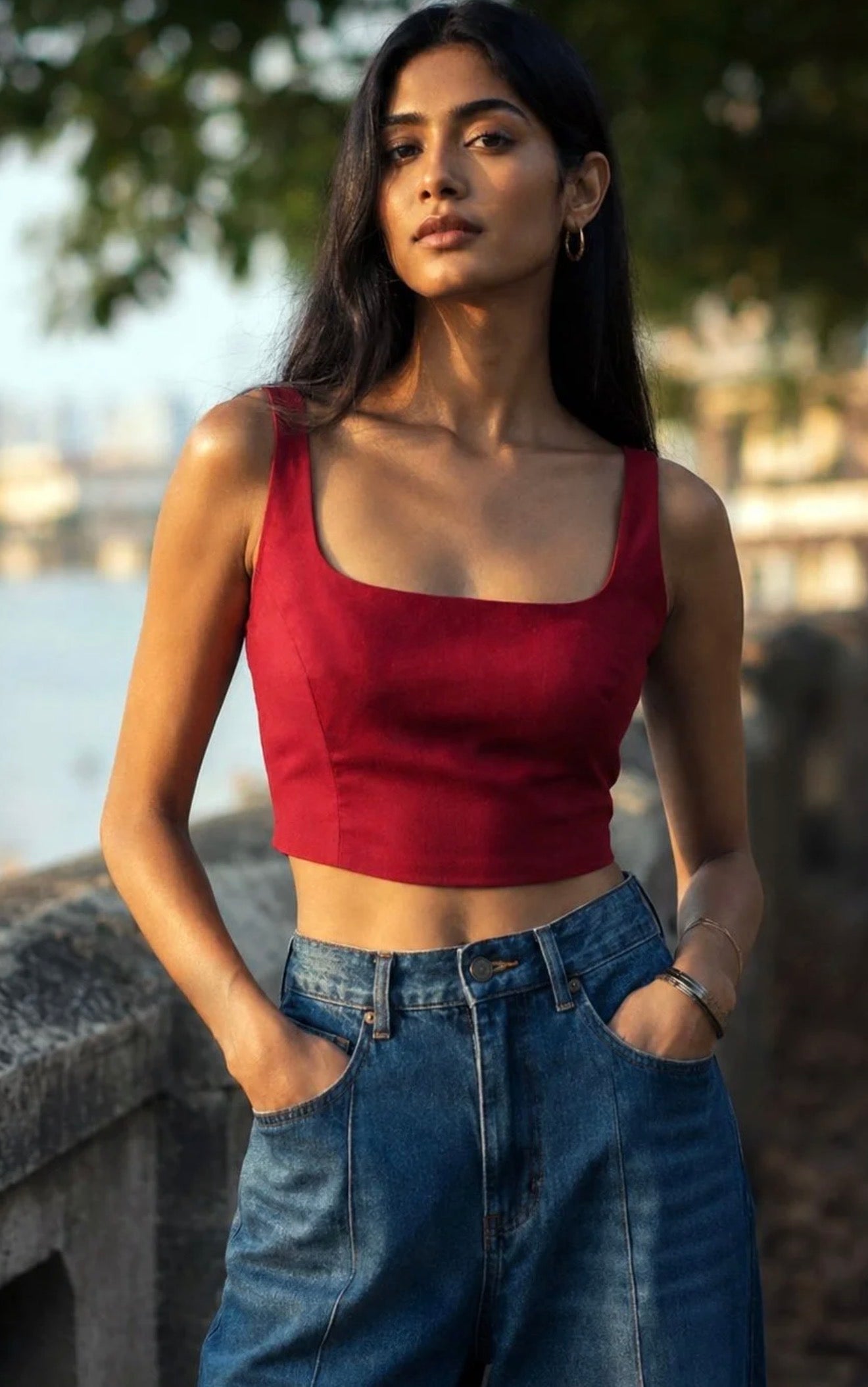 Women Non-Padded Square Neck Sleeveless Reversible Stretchable Crop Blouse
